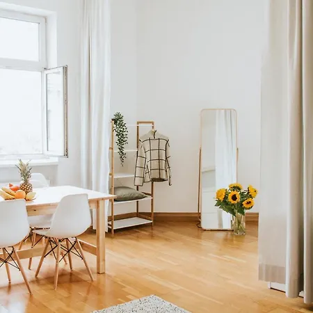 Central Design-Apartment Next To Belvedere Castle Vienna Esterno foto